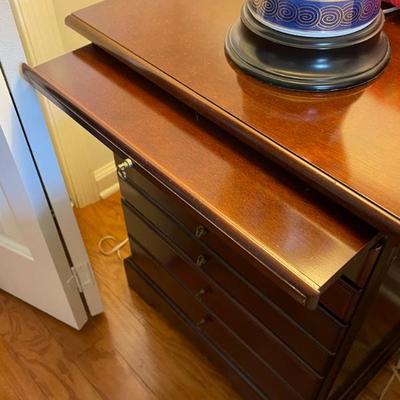 Sale Photo Thumbnail #446