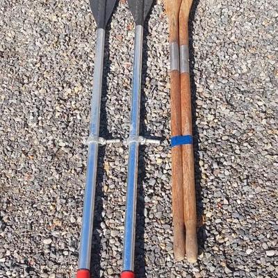 2 Sets Oars