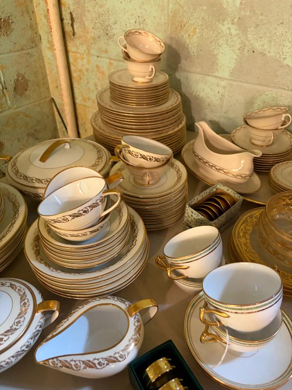 Sale Photo Thumbnail #381