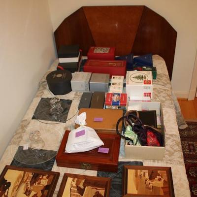 Sale Photo Thumbnail #145