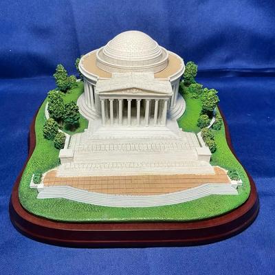 Danbury Mint The Jefferson Memorial 