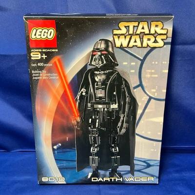 Lego Star Wars Darth Vader 8010 (New in Box)