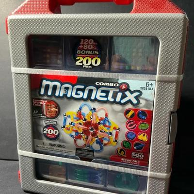 Combo Magnetix Mega Mix Cabinet 