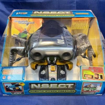 Mattel N.S.E.C.T Robotic Attack Creature 