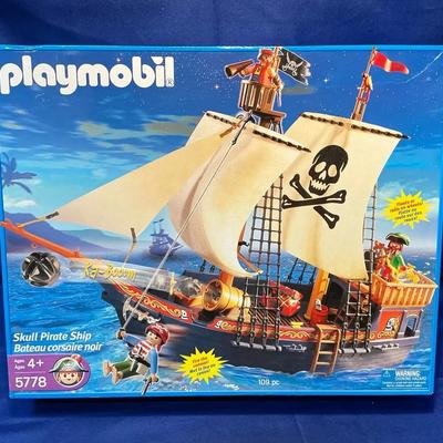 Playmobil Skull Pirate Ship 5778 (New in Box)
