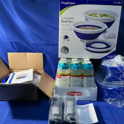Collapsible Bowls, Rubbermaid Bottles, Microwave Steamer, And Microwave Grill 