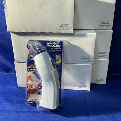 Reynolds Handi-vac With Debbie Myers Bags Lot #2