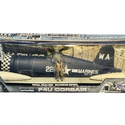 Elite Force F4U Corsair (1:18 Scale)