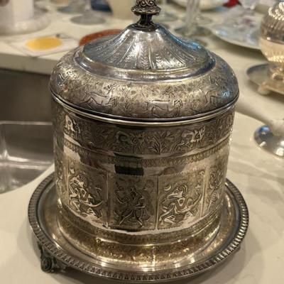 Sale Photo Thumbnail #324: L W & S silver plated biscuit box. 