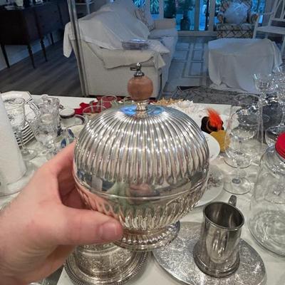 Sale Photo Thumbnail #319: Barbour Ellis silver plated butter lidded dish. Made in England 