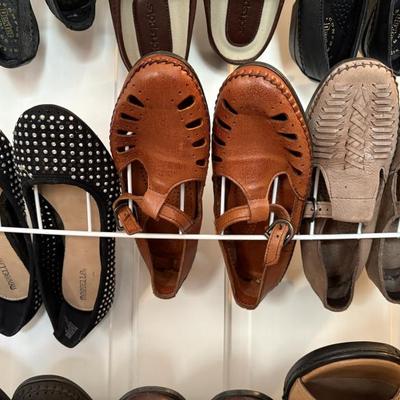 Sale Photo Thumbnail #45