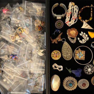 Sale Photo Thumbnail #106
