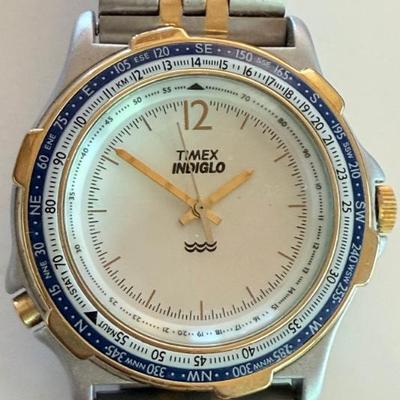 Vintage Timex Indiglo Blue & White Men's Watch - Water Resistent