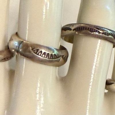 (4) Vintage Navajo Sterling Silver Hand Made Stamped Rings Size 8 - Total Weight 17.27 Grams