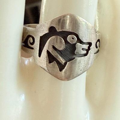 Vintage Hopi Guy Josytewa Sterling Silver Inlay Ring - Size 8 - Total Weight 4.85 Grams