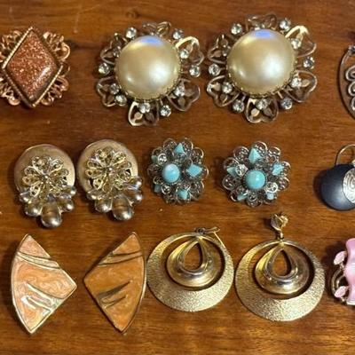Assorted Vintage Costume Clip On & Post Earrings - Faux Pearl Sarah Coventry - Pink Thermoset - Enamel