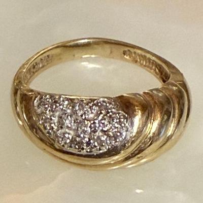 Vintage 14K Yellow Gold & Diamond Ring Size 4.5 - Total Weight 3.39 Grams