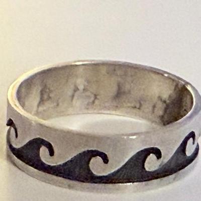 Vintage Hopi Sterling Silver Hand Made Inlay Ring Size 9 - Total Weight 3.8 Grams