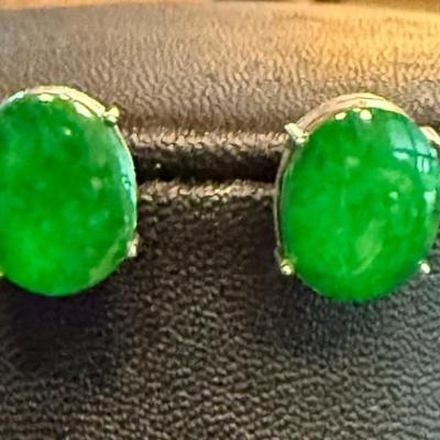 18k White Gold And Emerald Earrings Backs Are 585 14k - 2.24 Grams