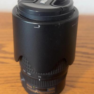Nikon ED 70-300mm Lense