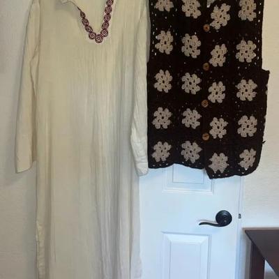 Vintage White Cotton Kurta With Embroidered Neckline And Vintage Crochet Blouse