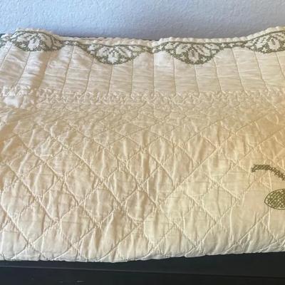 Handemade Floral Embroidery Quilted Queen Bedspread