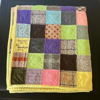Vintage Hand Sewn Quilt Made By Sue Branneman In 1977