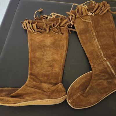Vintage Mens Size 10 Suede Moccasins