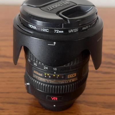 Nikon DX 18-200mm Lense