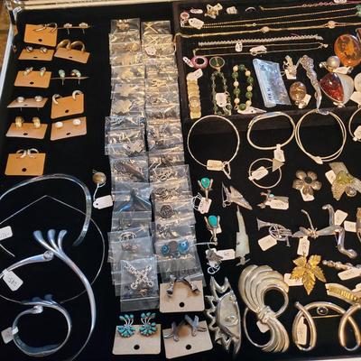 Sale Photo Thumbnail #116