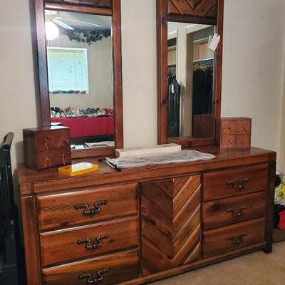 Sale Photo Thumbnail #46