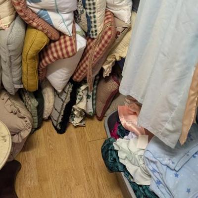 Sale Photo Thumbnail #383