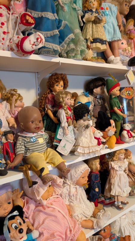 Sale Photo Thumbnail #615