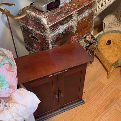 Sale Photo Thumbnail #517