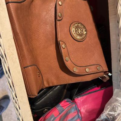 Sale Photo Thumbnail #275