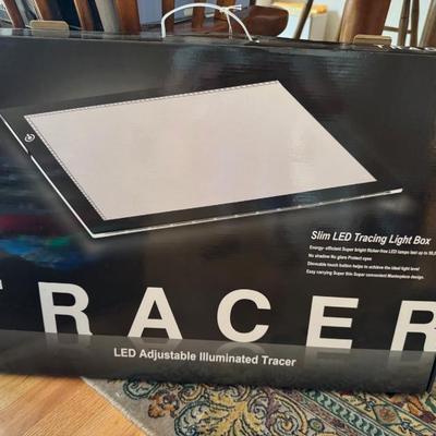 Sale Photo Thumbnail #87: Tracer Light Box
