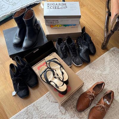 Sale Photo Thumbnail #18