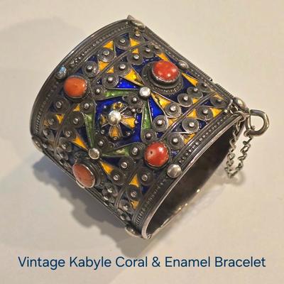 Sale Photo Thumbnail #184