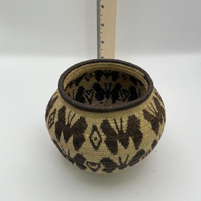 Panamanian Rain Forest Basket 