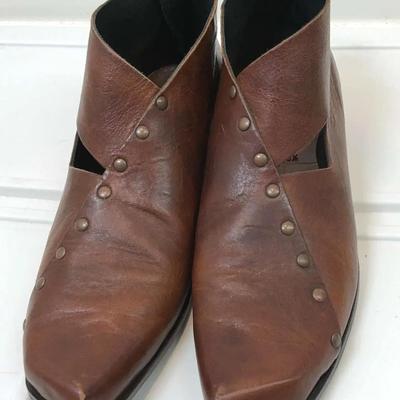 Vintage CYDWOQ Brown Leather Ankle Boots Size 38.5