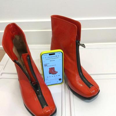 John Fluevog Together Hi Niki Ankle Boot With Front Zip Women’s Shoe Size 7.5 