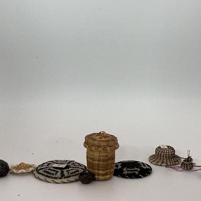 Collector's Item! Worldwide Assorted Miniature Baskets 