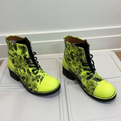 John Fluevog Kickstarter 441 Victor Lace-up Ankle Boots Women’s Size 8