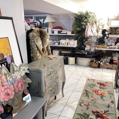 Sale Photo Thumbnail #311
