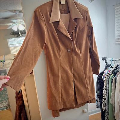 Sale Photo Thumbnail #190