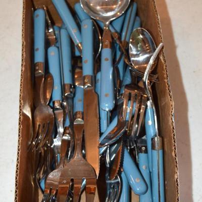 Flatware 