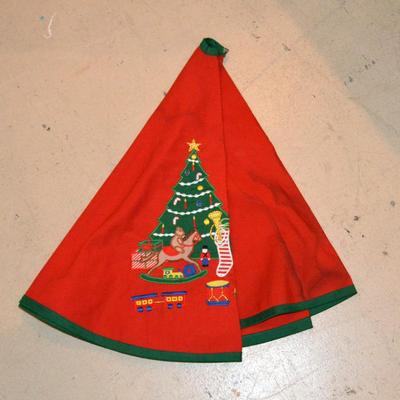 Tree Skirt 