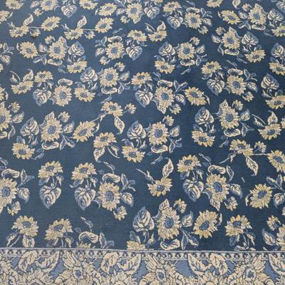Large are rug by Shaw 7'8" x 10'10"