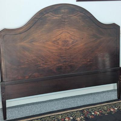 Matching full/double size bedframe w/ rails