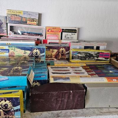 Sale Photo Thumbnail #25